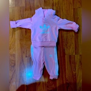 6-9 month adidas hoodie 2 piece set